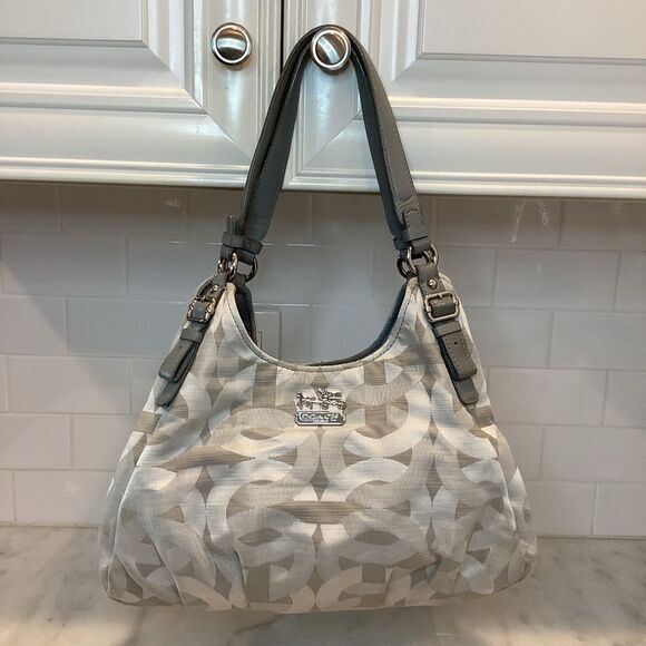 Coach Maggie Madison Shantung Chainlink Hobo Shoulder Bag - HTF - Picture 1 of 16